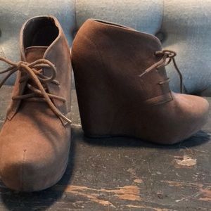 Shi by Journey Wedge booties. Size 5.5-6